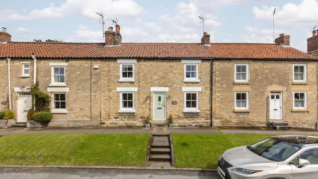 Moorside Cottage - Beautiful North Yorkshire Stone Cottage, York, Yorkshire