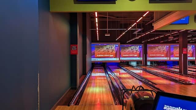 Superbowl UK Barnsley - Bowling in barnsley