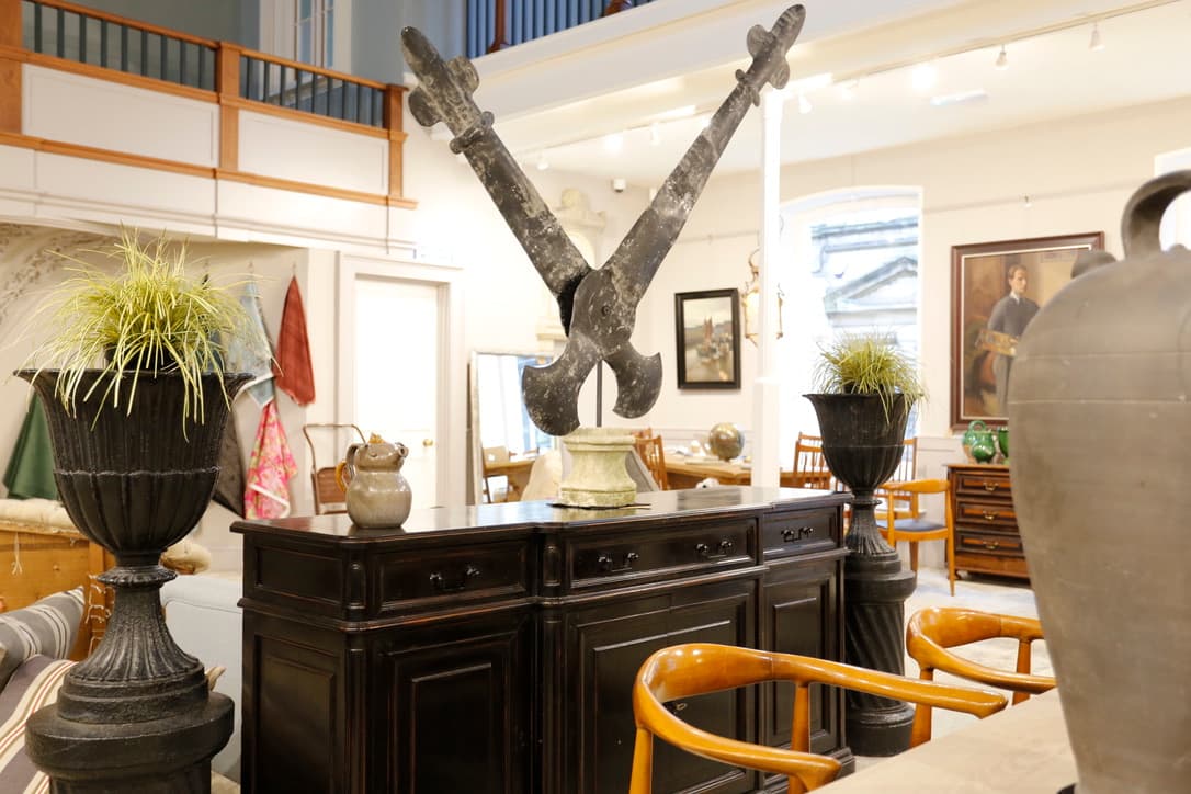TallBoy Interiors
