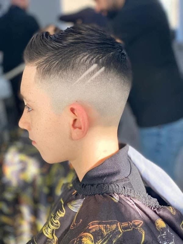FIRST CLASS DELUXE TURKISH BARBERS MEADOWHEAD
