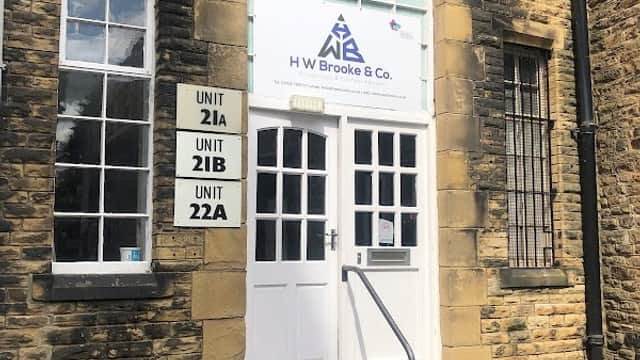 H W Brooke & Co - Accountants in halifax