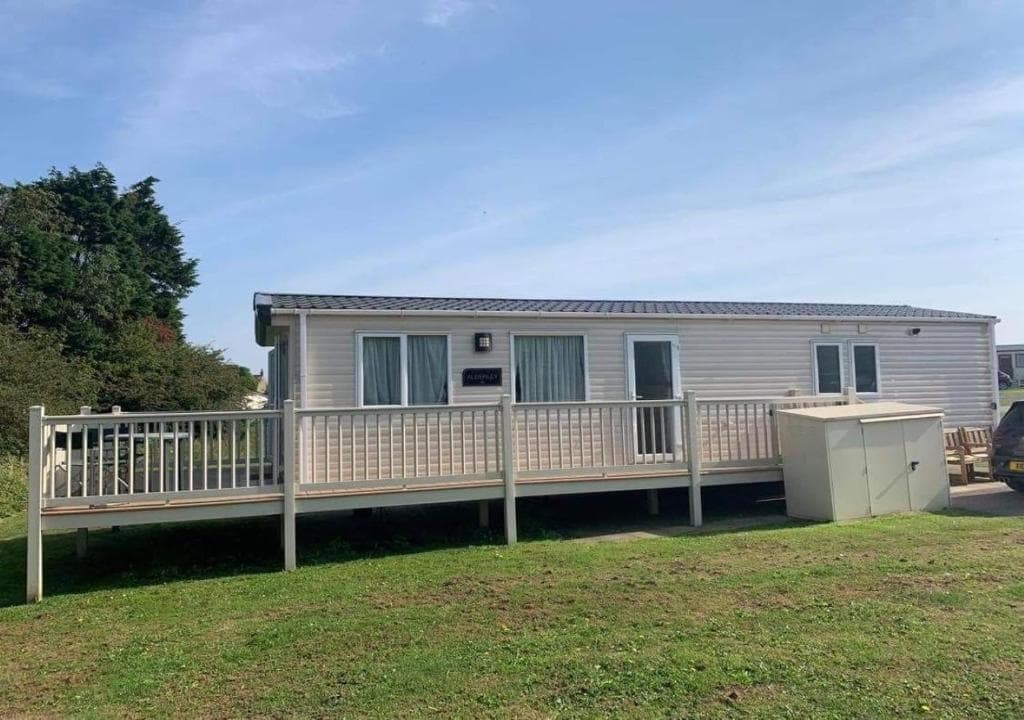 M58 2 Bedroom, 6 berth Caravan