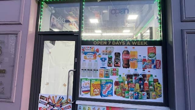 ADAM’S MINI MARKET Harrogate - Corner Shops in harrogate