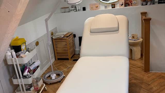 whitbyaesthetics.byevie - Beauty Salons in whitby