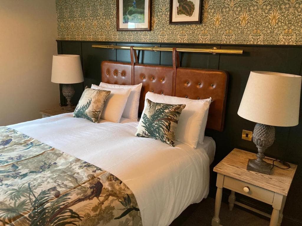 The Red Lion Inn by Greene King Inns