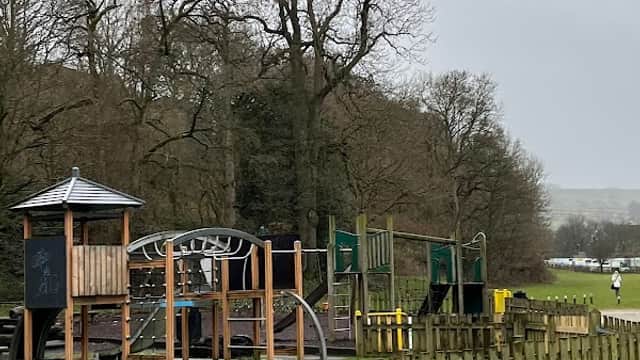 Sands Playground - Playgrounds in holme valley