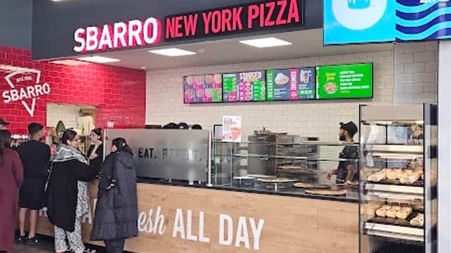 Dining at Cleckheaton Sbarro in cleckheaton