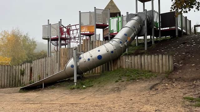 Temple Newsam Playground - Playgrounds in killingbeck