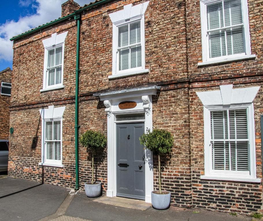 Bay Horse House