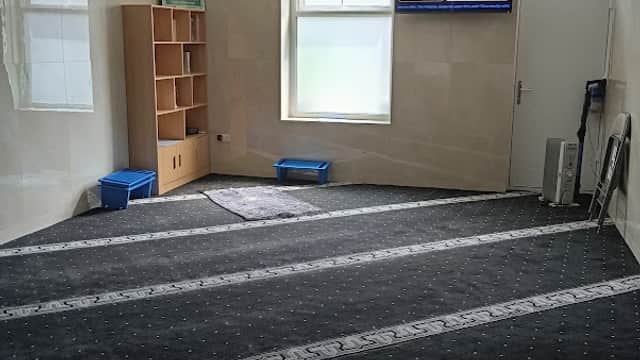 Elland Masjid Association - Mosques in exley