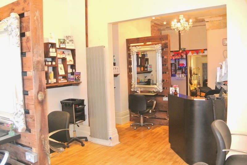 The Edge Hair & Beauty