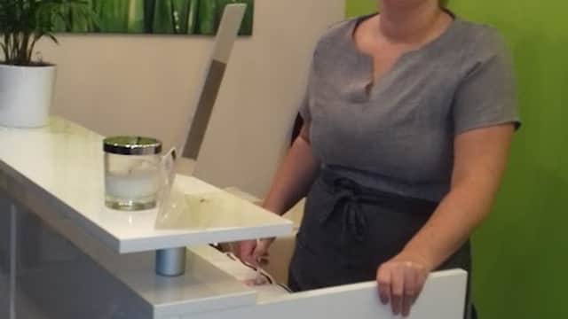 Nail & Beauty Bar - Beauty Salons in hornsea