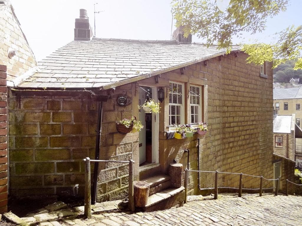 Birkenhead Cottage
