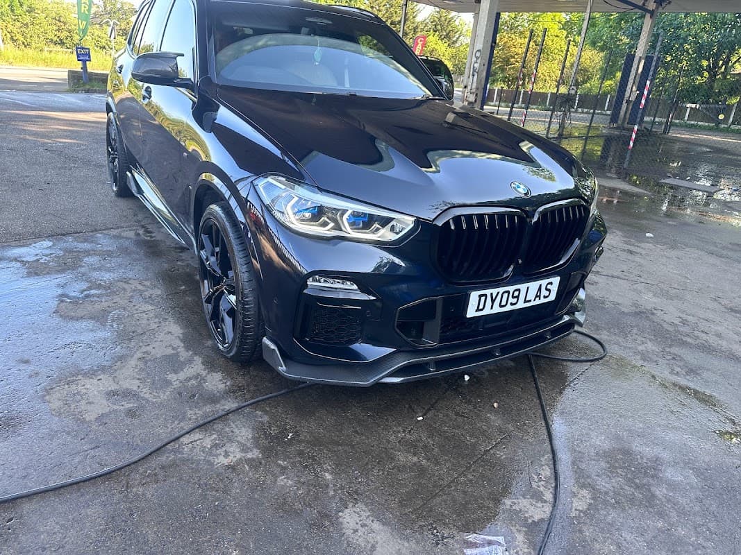 Oaklands Hand Car Wash