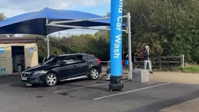 Waves Hand Car Wash Ingleby Barwick - Car Washes in thornaby