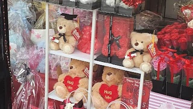 Gift 4 all occasions - Gift Shops in bradford