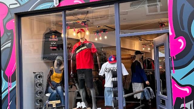 KARMA CO. VINTAGE - Clothes Shops in harrogate