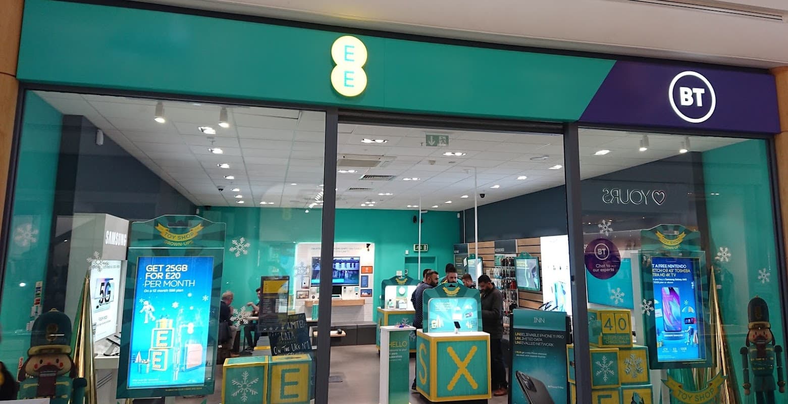 EE