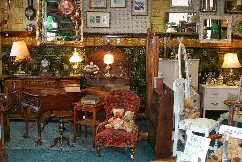 Heeley Bank Antiques Centre