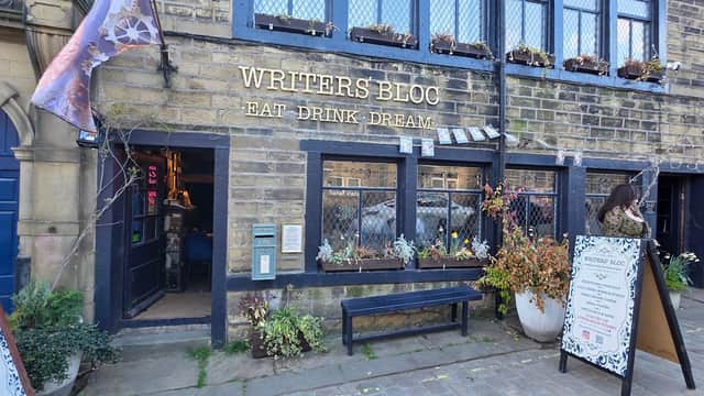 Food & drink at Writers' Bloc in cross roads