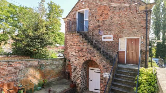 Accommodation at 2 Rodgers Mews in malton