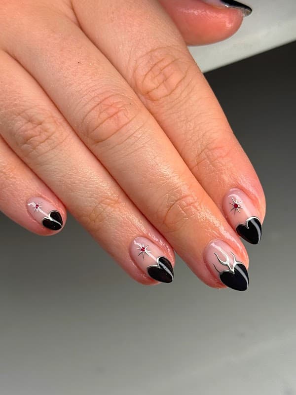 Meglouise_nailsandbeauty