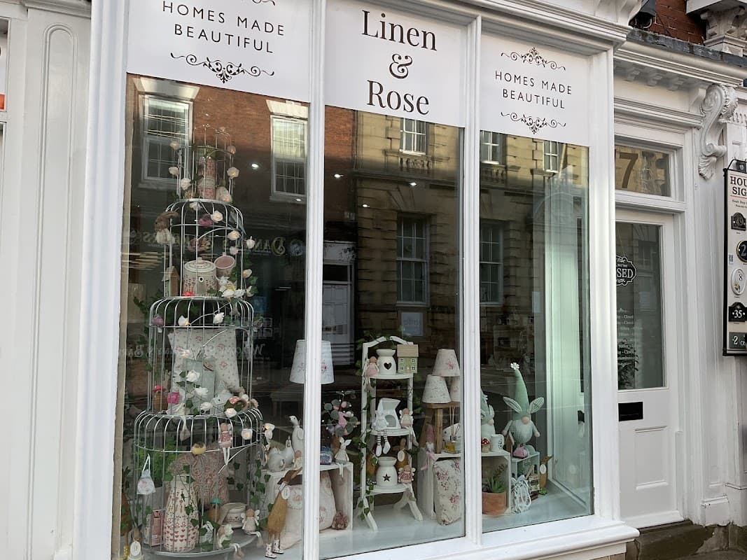 Linen and Rose