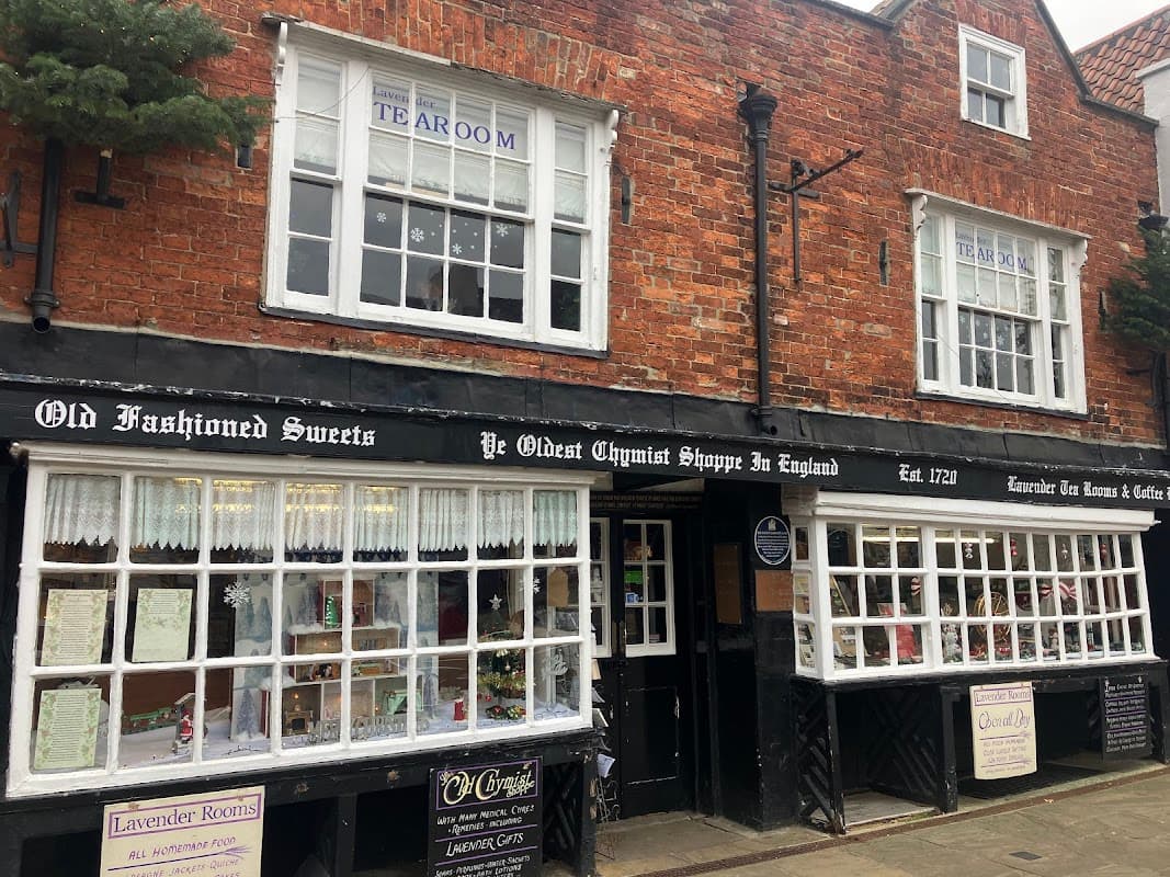 The Old Chemist