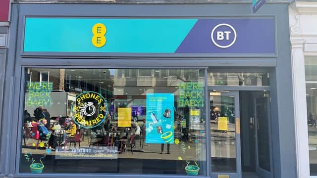 EE - Phone Shops in york