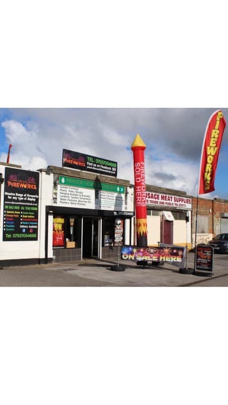 Discount Fireworks Hull
