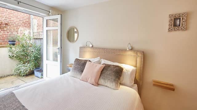 Host & Stay - The Eskape