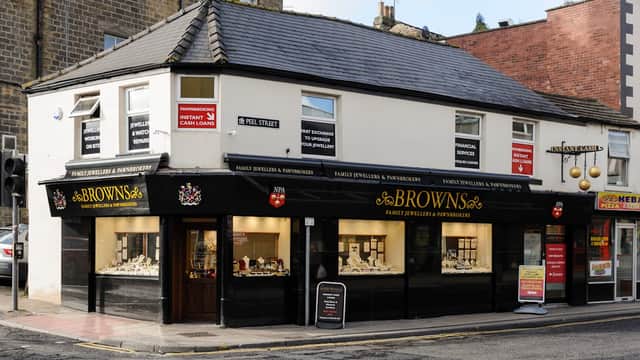 Browns Family Jewellers - Barnsley - Jewellers in barnsley