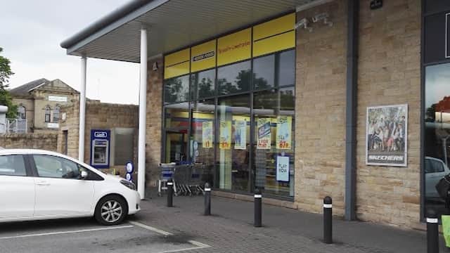 Heron Foods - Grocers in mirfield
