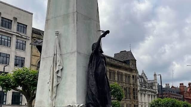 Leeds War Memorial - War Memorials in leeds
