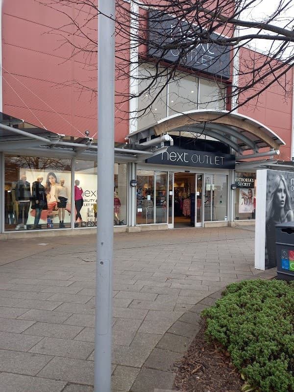 Next Outlet