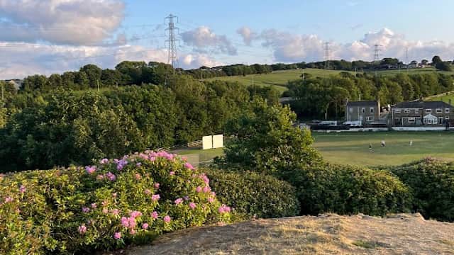 Round Hill - Historic Site in brighouse