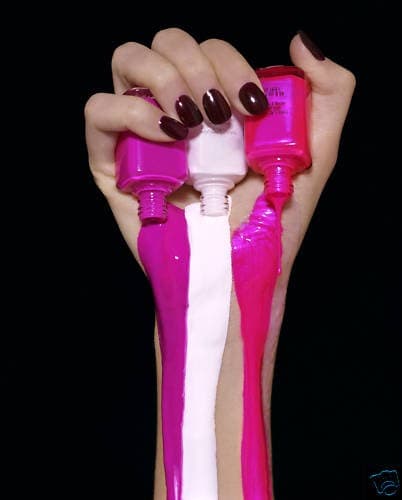 Up to scratch nails & beauty