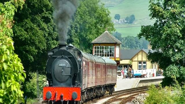 Embsay & Bolton Abbey Steam Railway - Attraction in bolton abbey