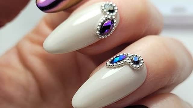 Aneta's Beauty - Beauty Salons in featherstone