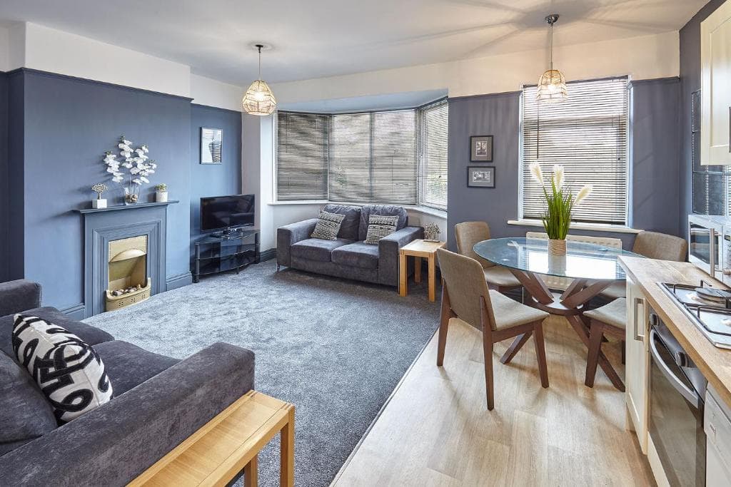 Queens Road 2 Bed apartments Central Richmond