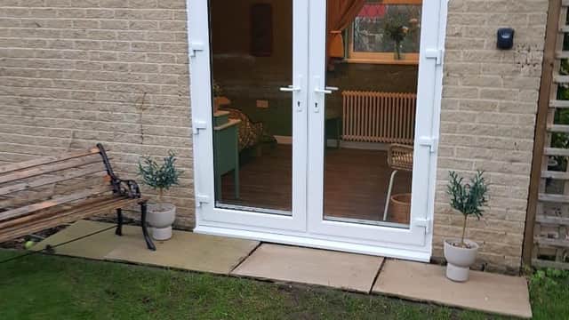 Accommodation at Farsley Guest Room - double bedroom with ensuite in farsley