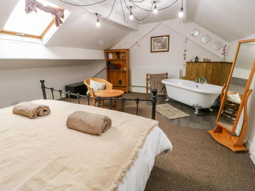 Whinswood Cottage