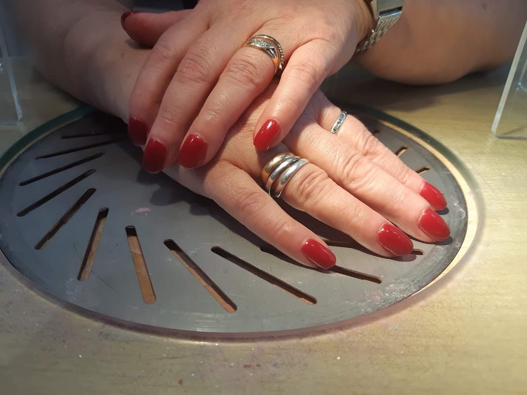 JUST NAILS