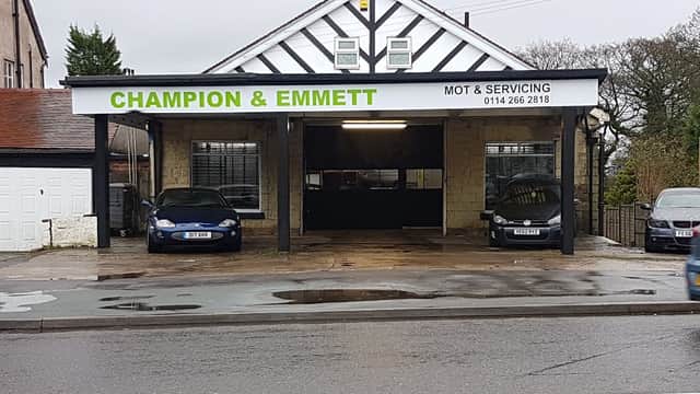 Champion and Emmett - Garages in nether edge