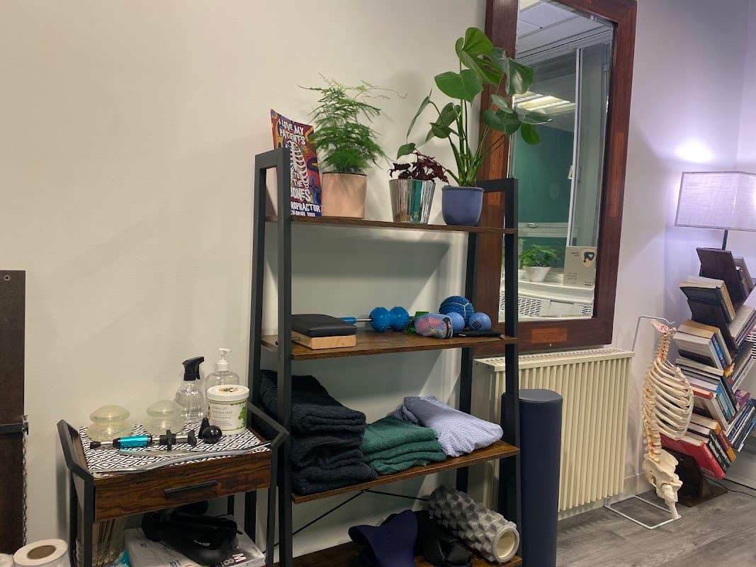 Flux Chiropractic Hull