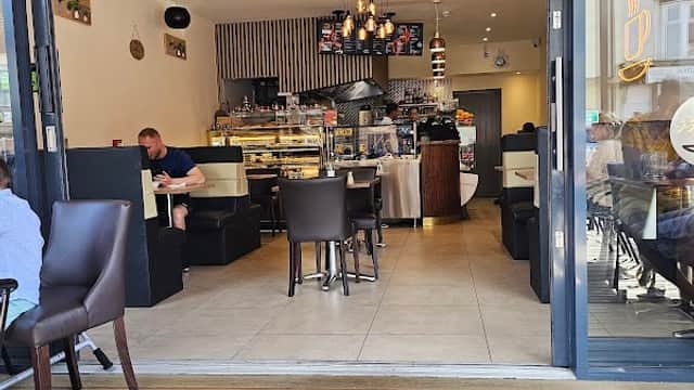 Cafe Zer Cafe in doncaster