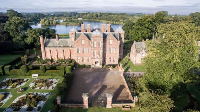 Kiplin Hall & Gardens - Garden in kiplin