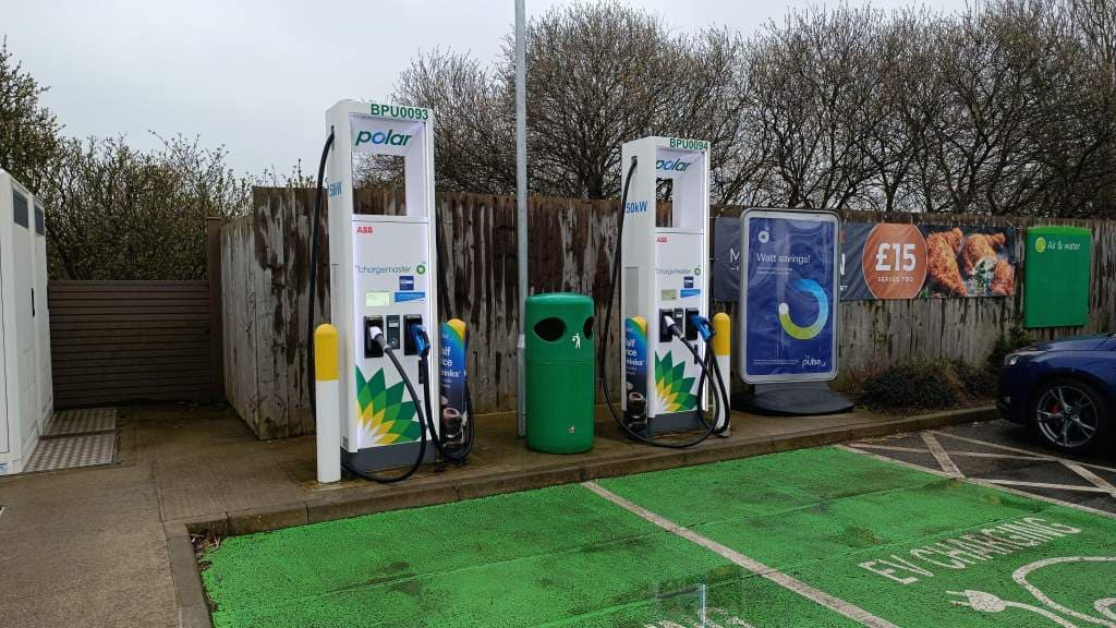 bp pulse Charging Station