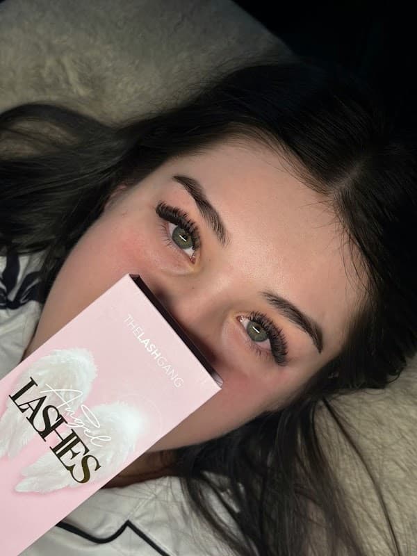 Lashes by Lydia