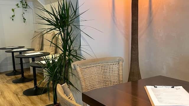 Dining at Barleys - Vegan Cafe & Coffee Shop in hull